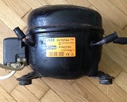 kompressor ACC GVY57AA holodilnika Indesit C138G.016