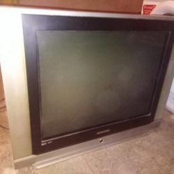 hochu sdat v skupku televizor Samsung