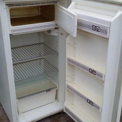 prodam holodilnik Dnepr bu s dostavkoy