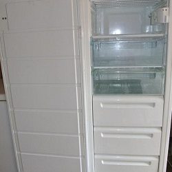 sdat v skupku morozilku Elektro Helios FG2809