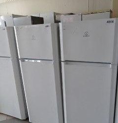 prodam nedorogo holodilniki indesit v kieve